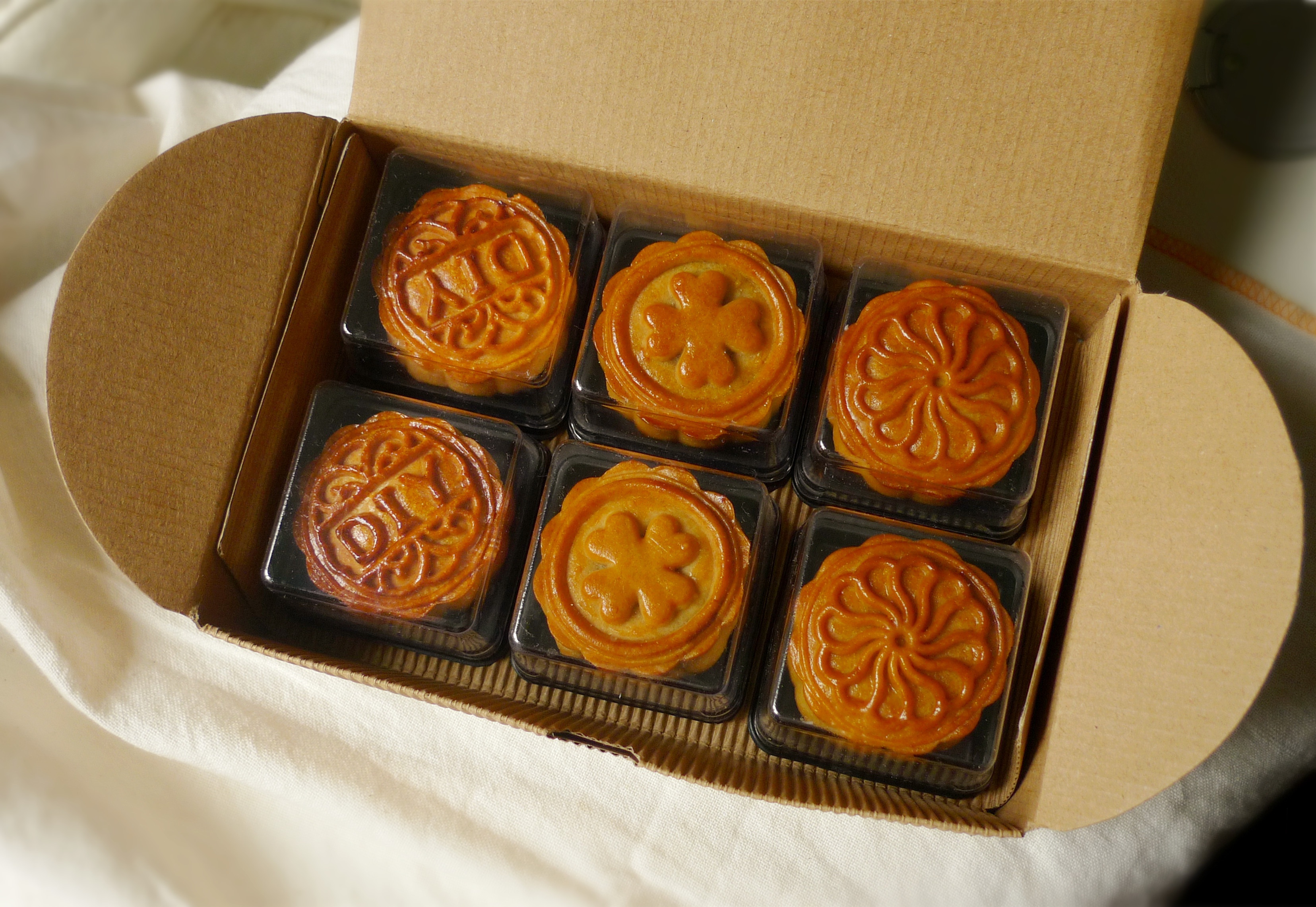 蛋黄豆沙广月