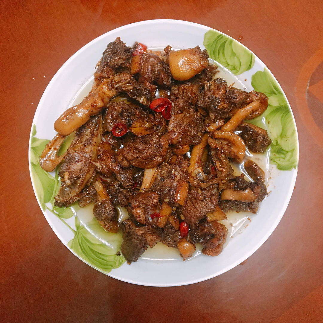 姜焖鸭腿