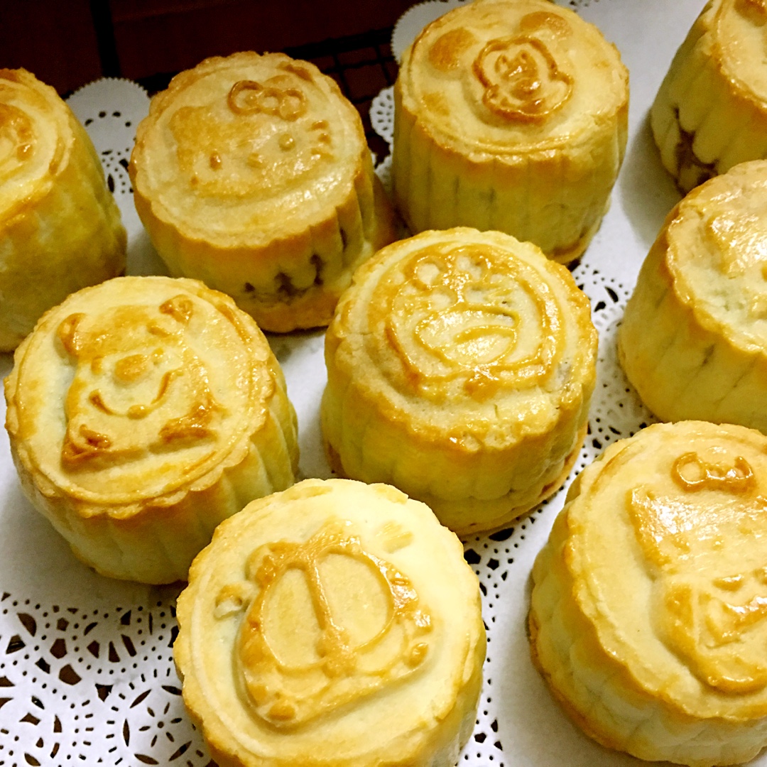 曲奇椰蓉蔓越莓月饼，外酥内软好调戏，比广式月饼好吃N+1倍