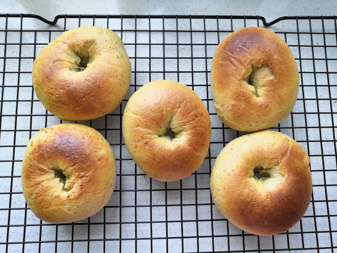 香气扑鼻的桂花醪糟贝果