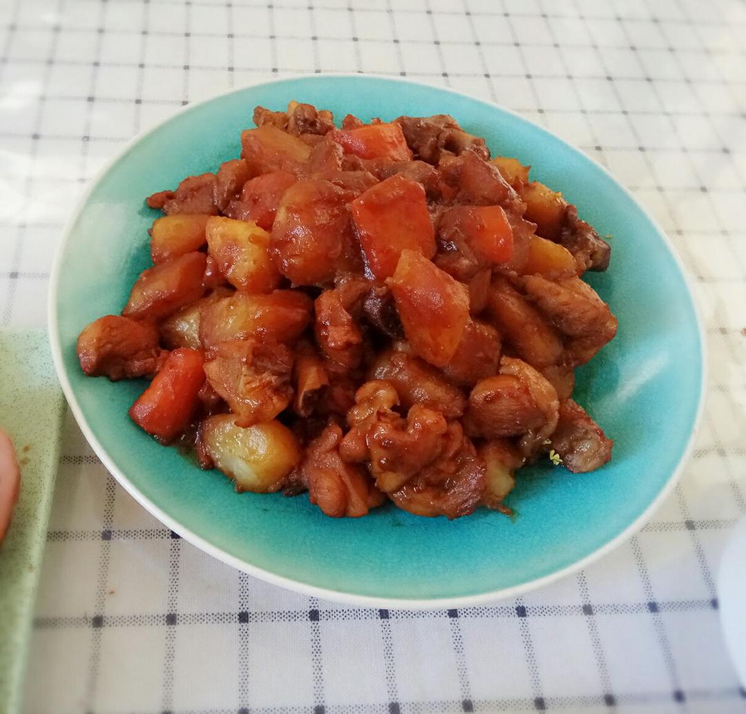 土豆焖鸡腿