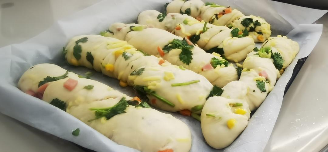 这个田园风味的扭扭棒恰巴塔也太适合我了，无糖低油素食面包