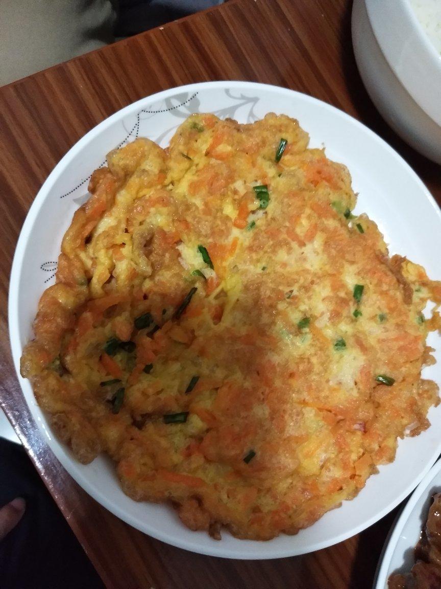 简单快手家常菜——胡萝卜摊鸡蛋