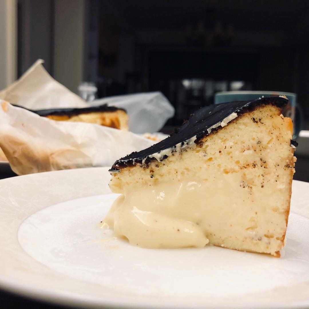巴斯克烧焦芝士蛋糕