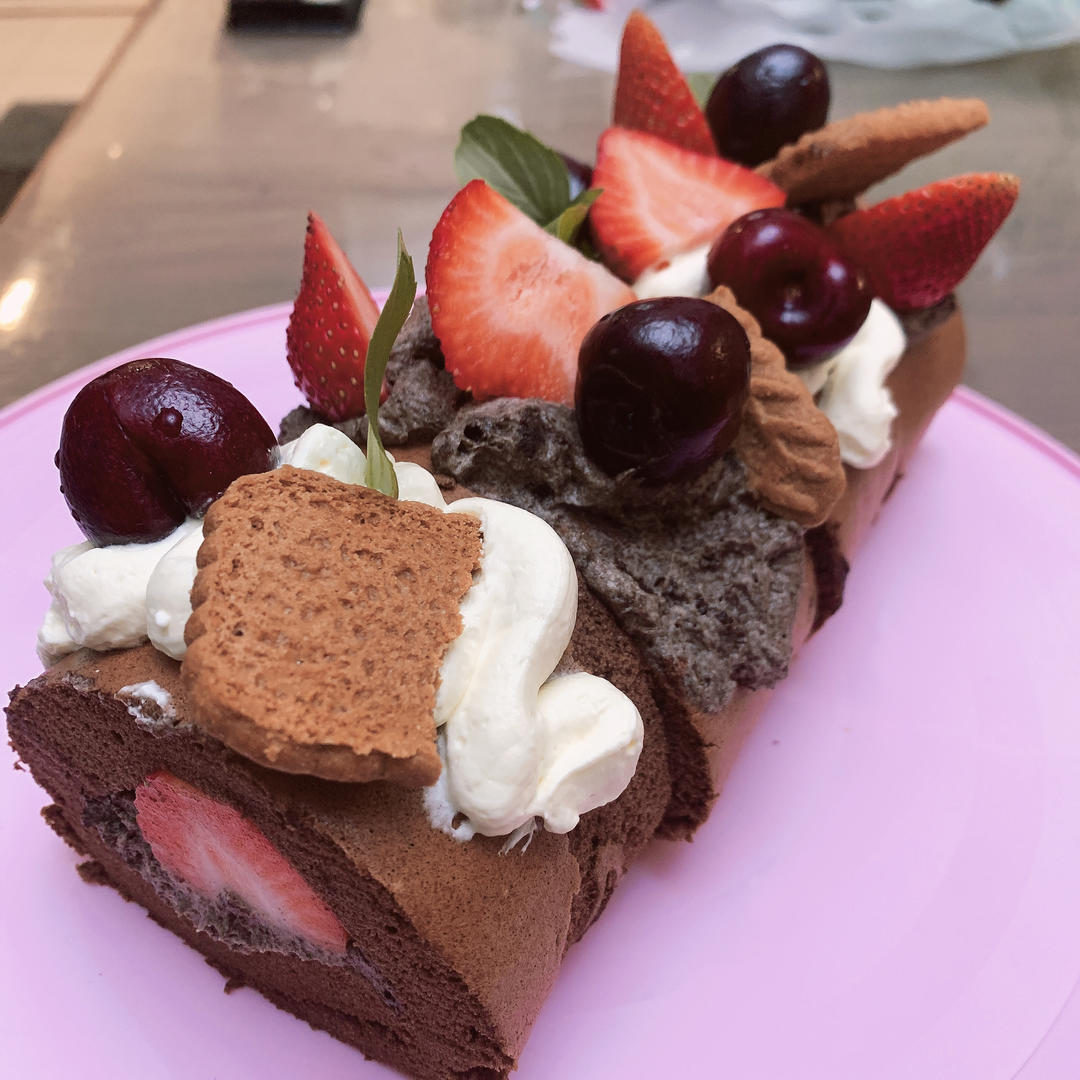 奥利奥草莓夹心巧克力蛋糕