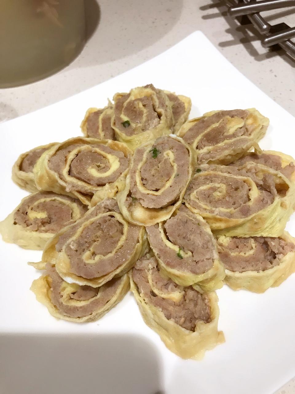 葱香肉末鸡蛋卷