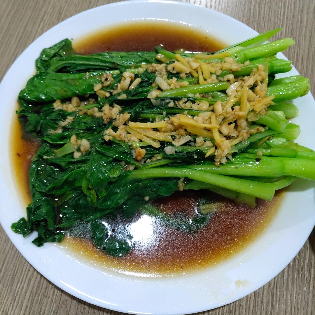 粤菜师傅教的「盐水菜心」，妥妥的饭店口味！