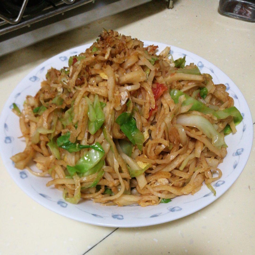 鸡蛋炒饼丝
