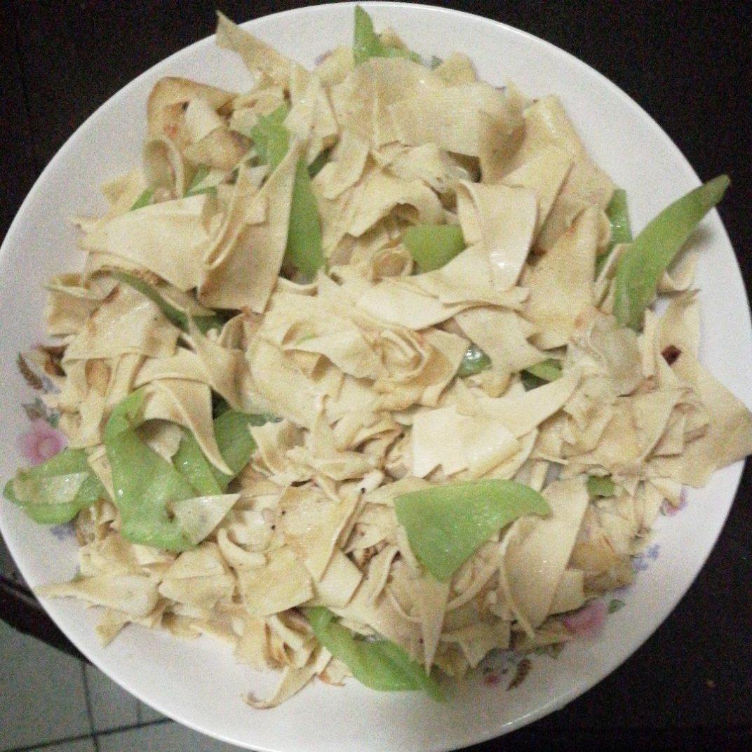 尖椒炒干豆腐