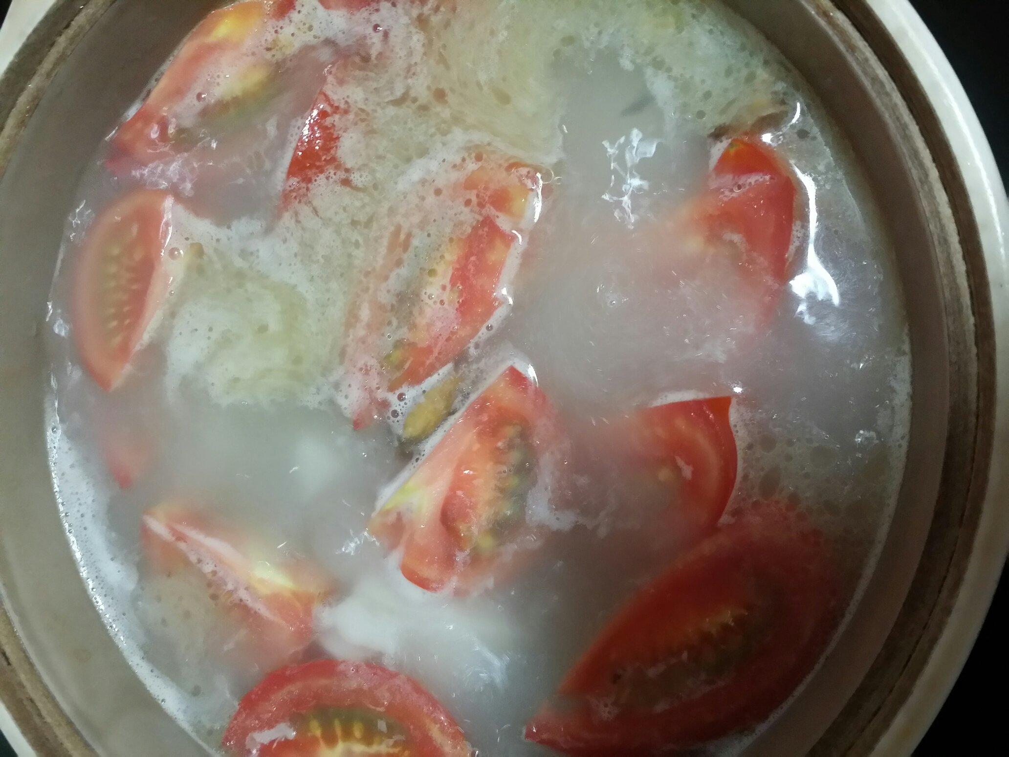 鲜美的鱼头番茄豆腐汤的做法 步骤6