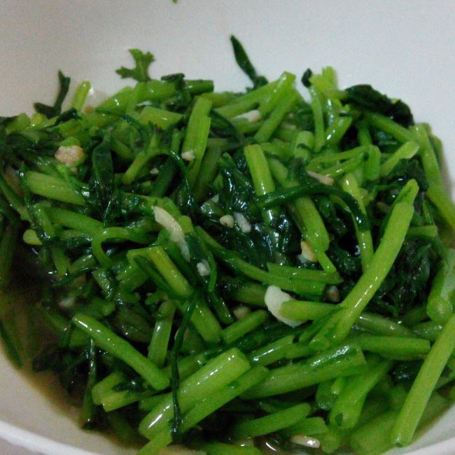 蒜蓉蒿子杆