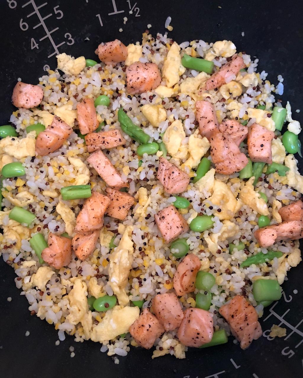 芦笋三文鱼炒饭