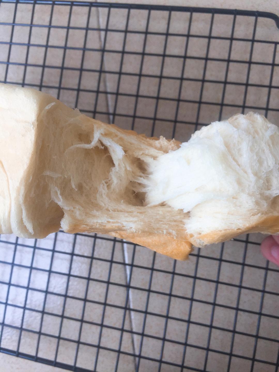 纯奶手撕吐司的做法 步骤1