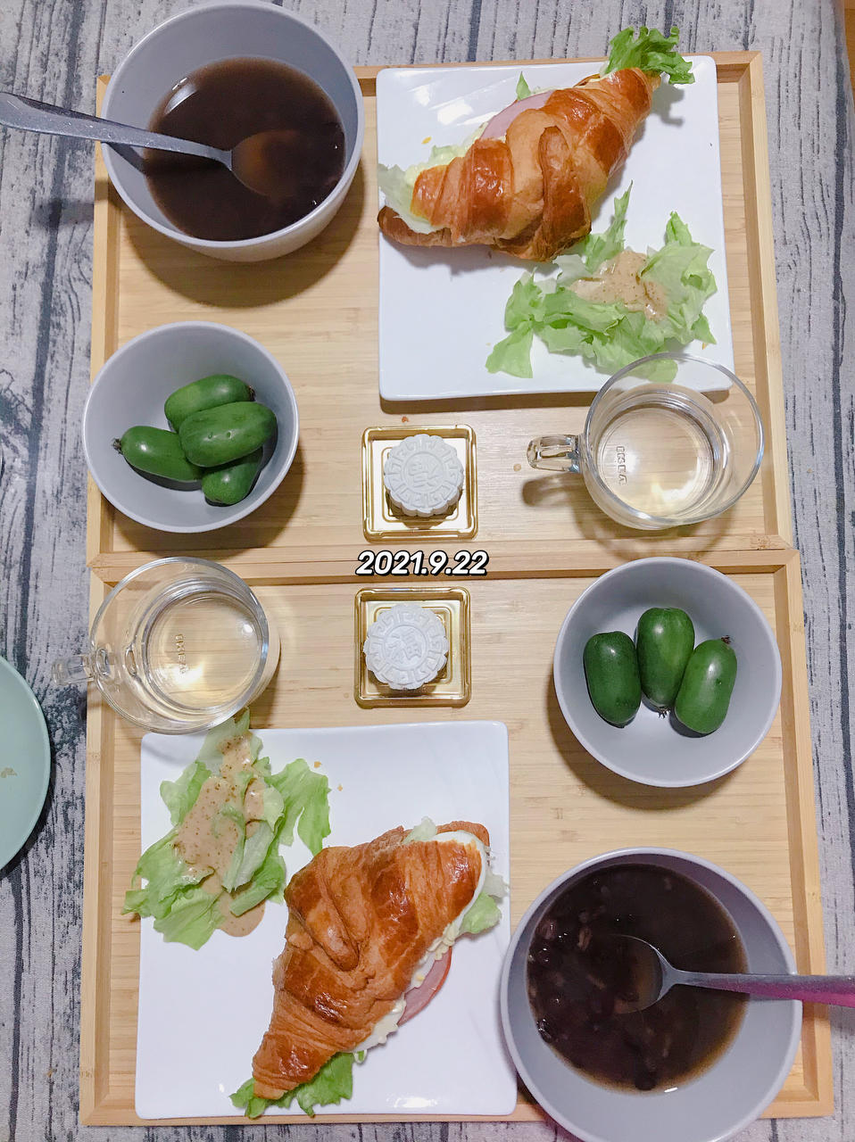 被美味叫醒