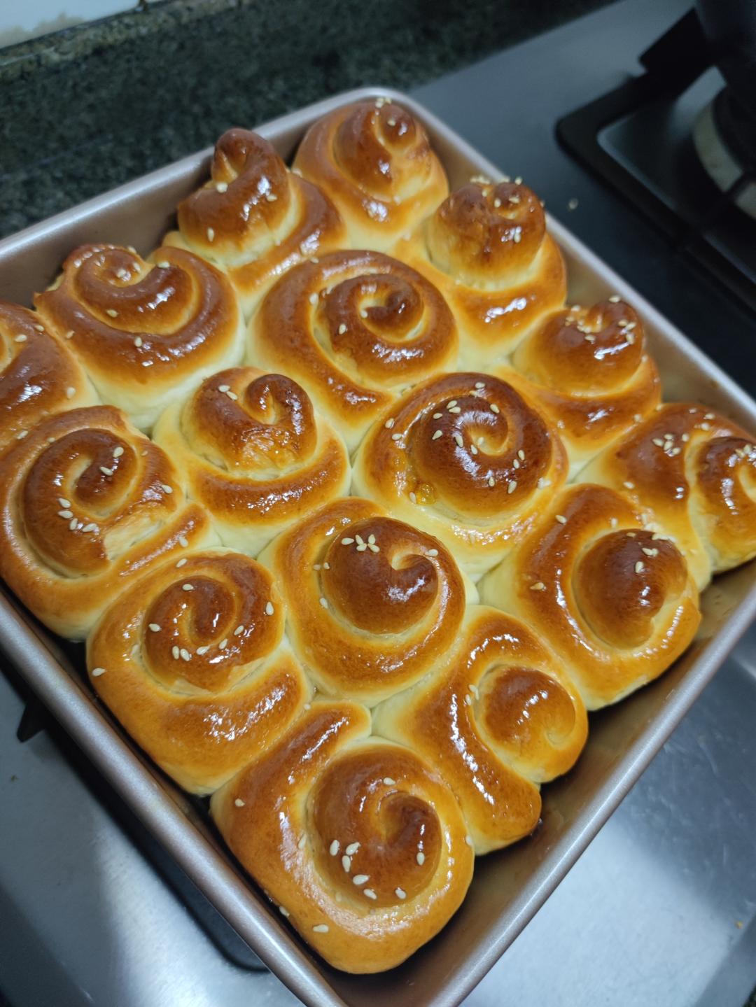 脆底蜂蜜小面包