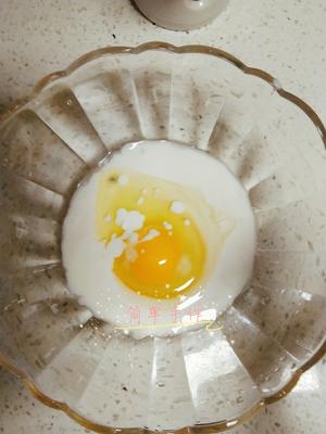 营养简单早餐~酸奶鸡蛋饼的做法 步骤2