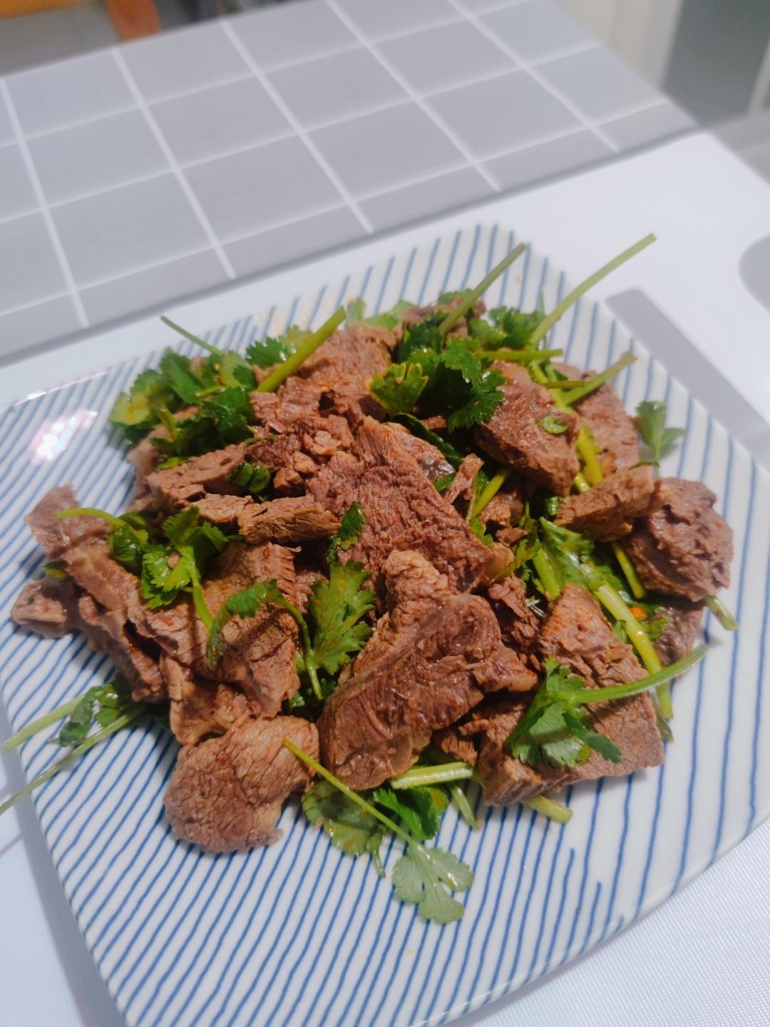 凉拌牛肉