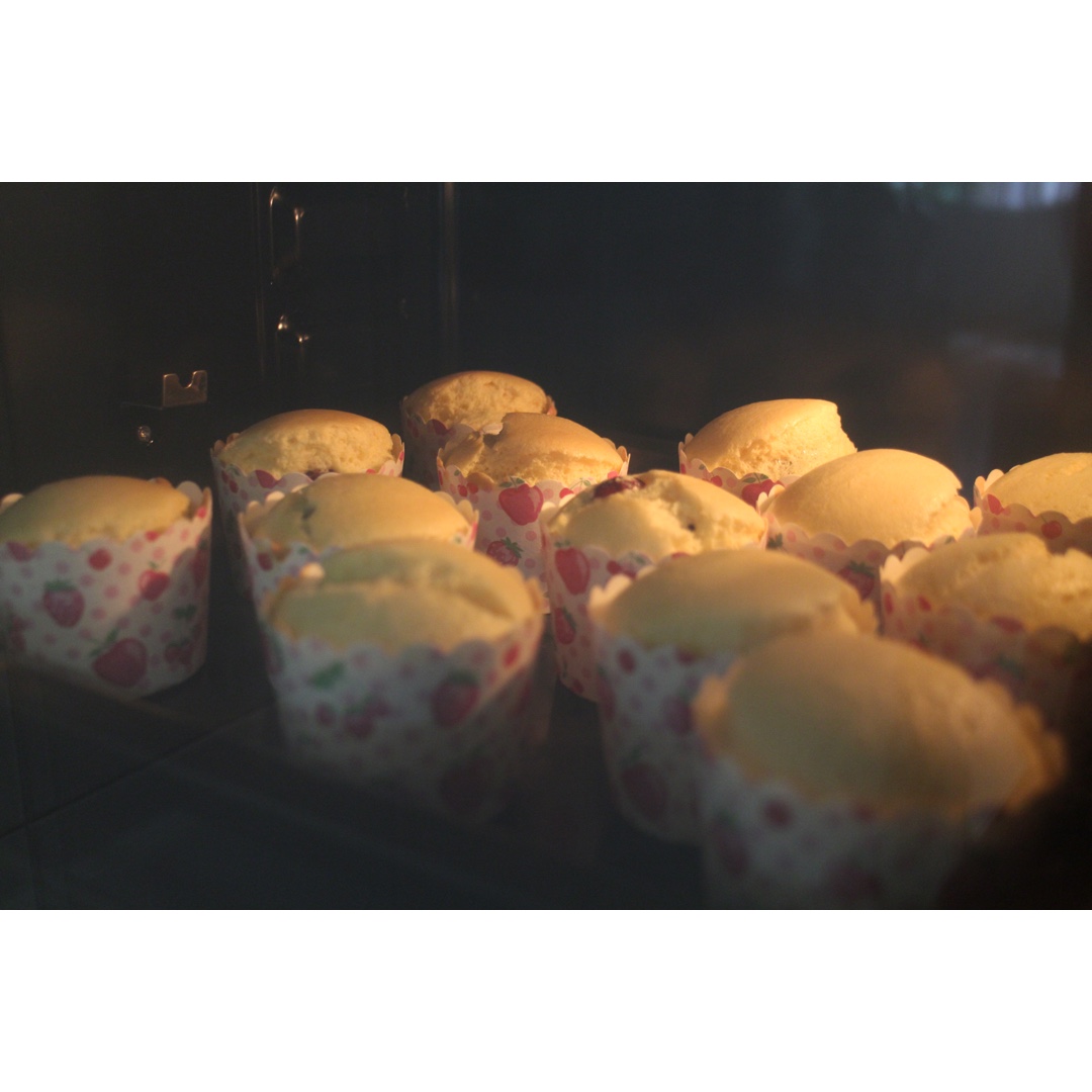 蛋香十足の海绵杯子蛋糕，伴手礼好选择。