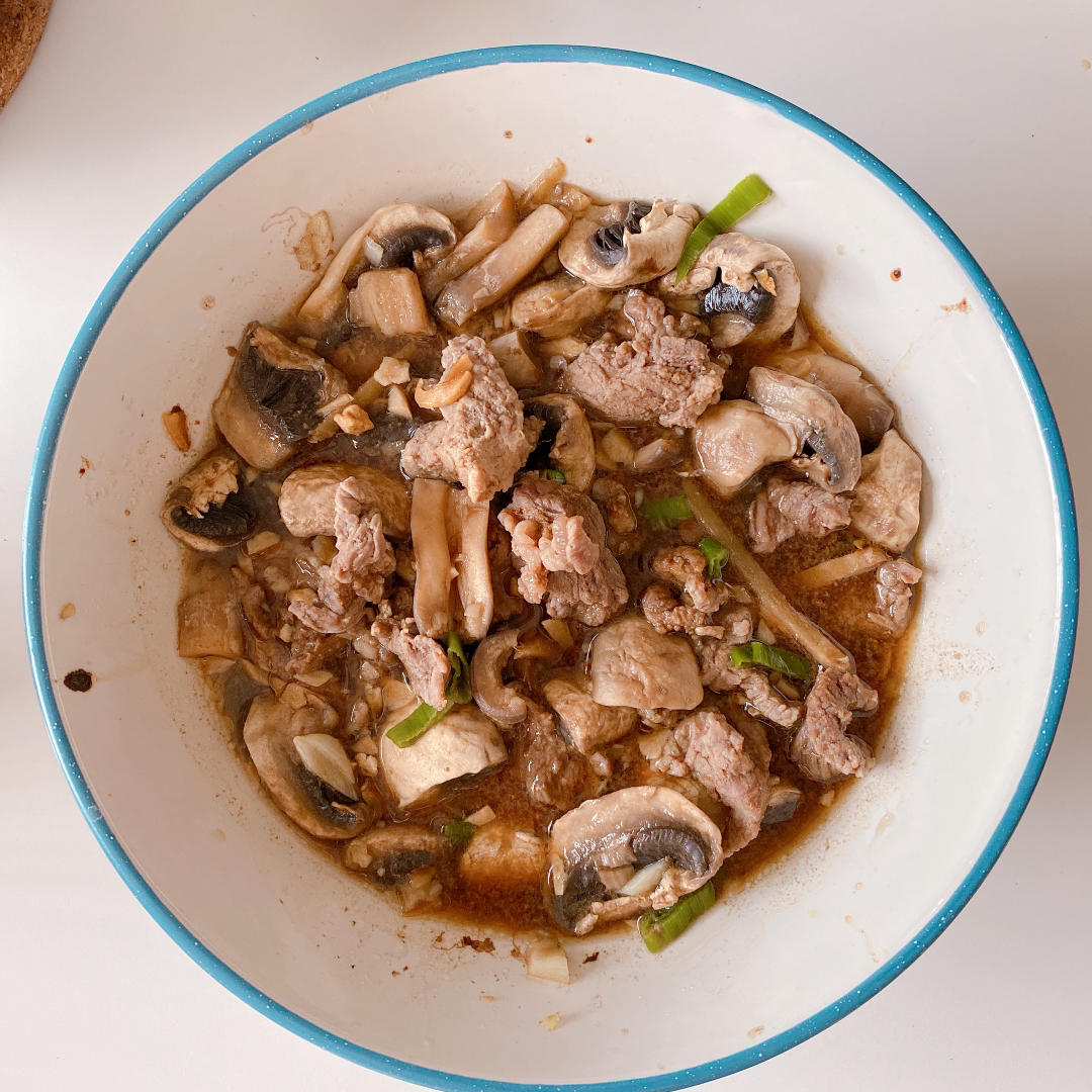好吃易做的海鲜菇蒸牛肉