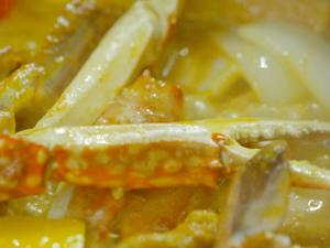 咖喱炒蟹 | 一条视频的做法 步骤14