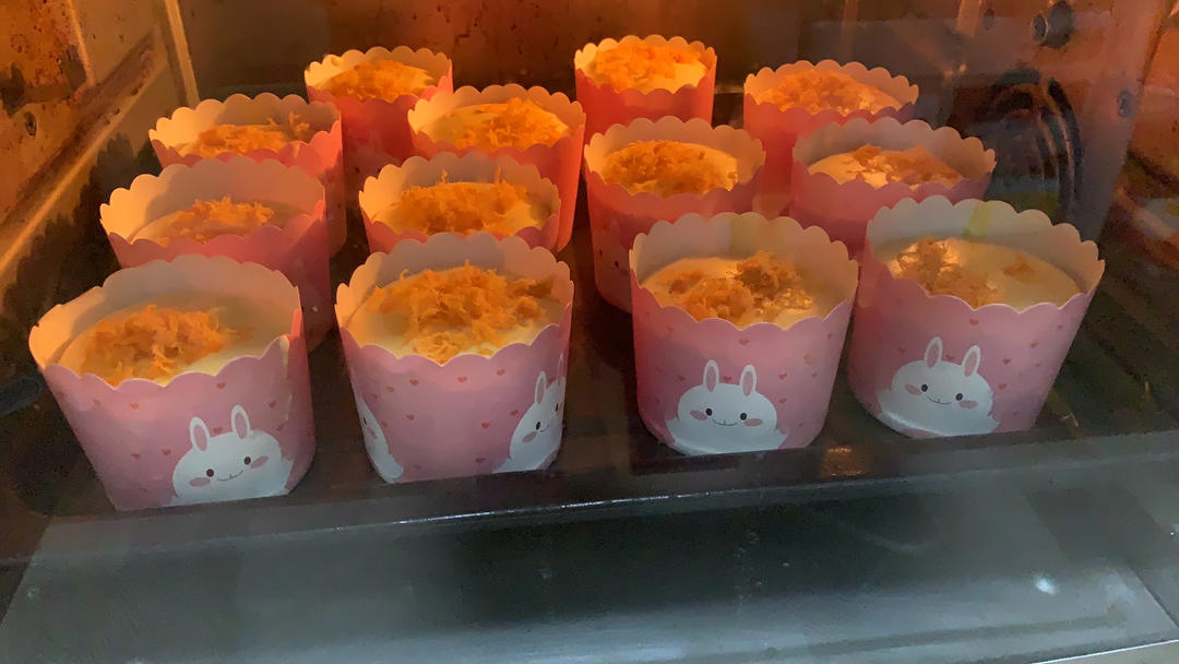 戚风小纸杯蛋糕