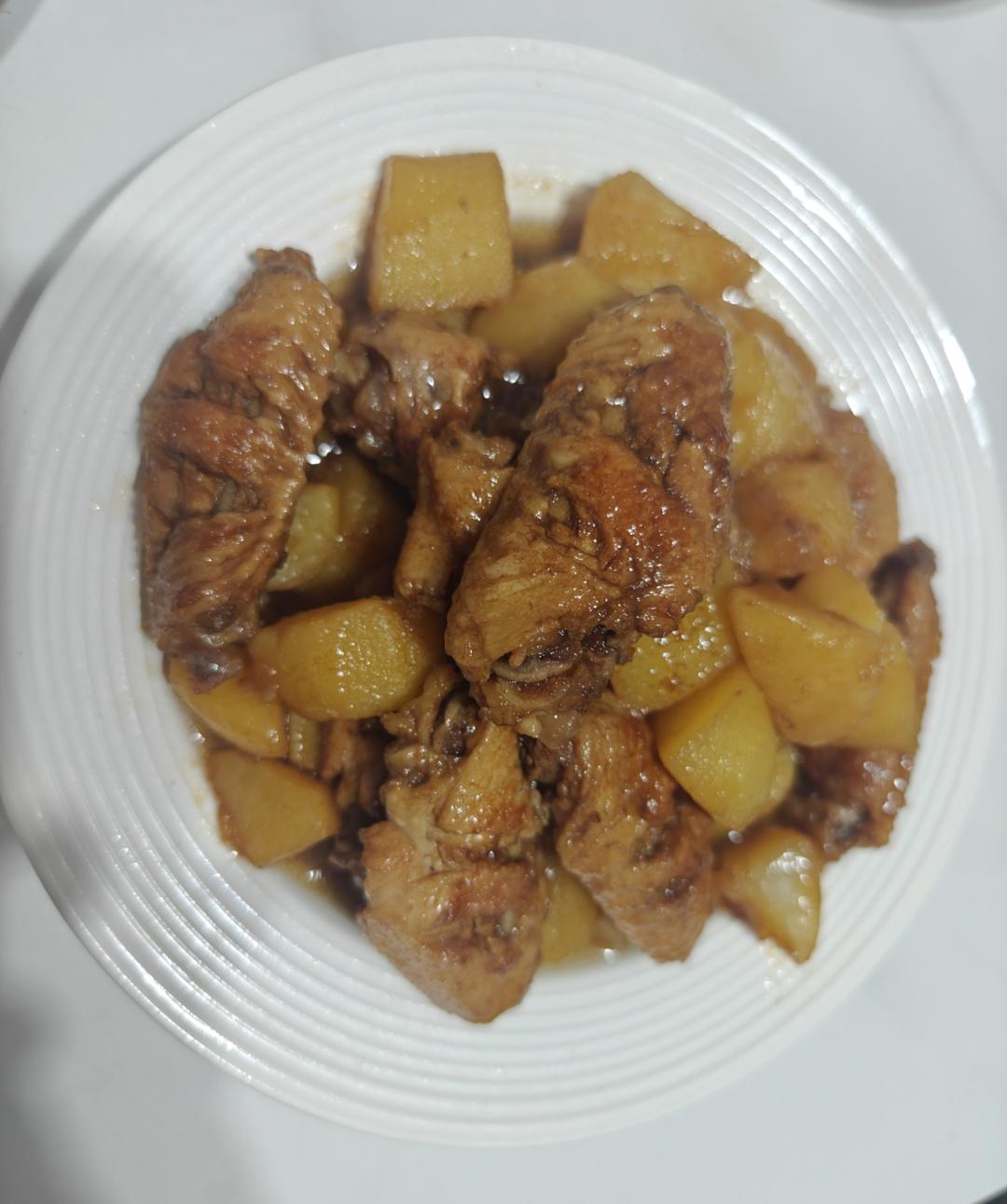 可乐鸡翅炖土豆