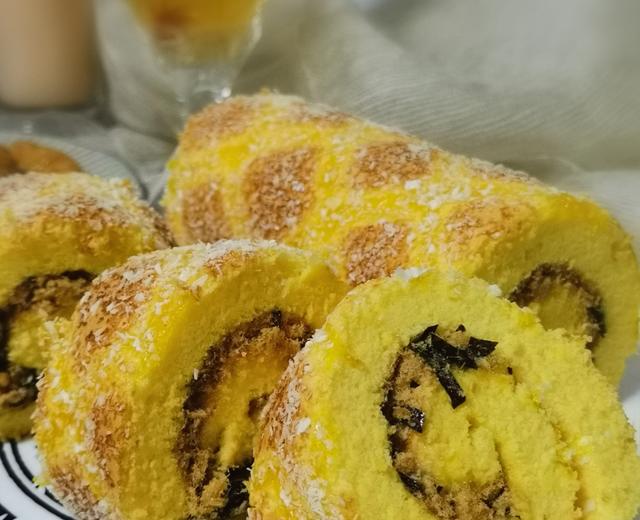 芥末蜂蜜海苔肉松椰蓉香妃蛋糕卷的做法