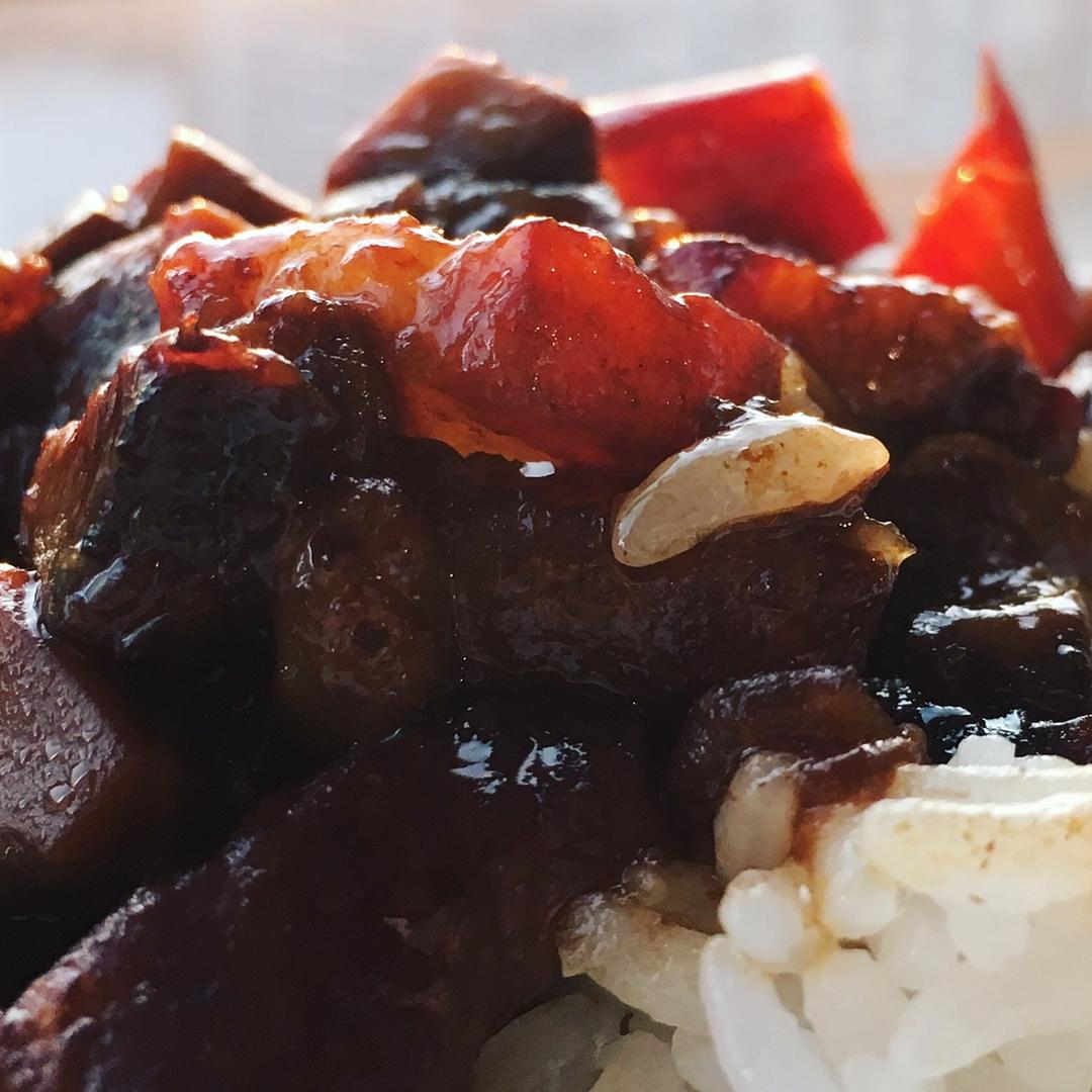 台湾爌肉饭（大块肉卤肉饭）