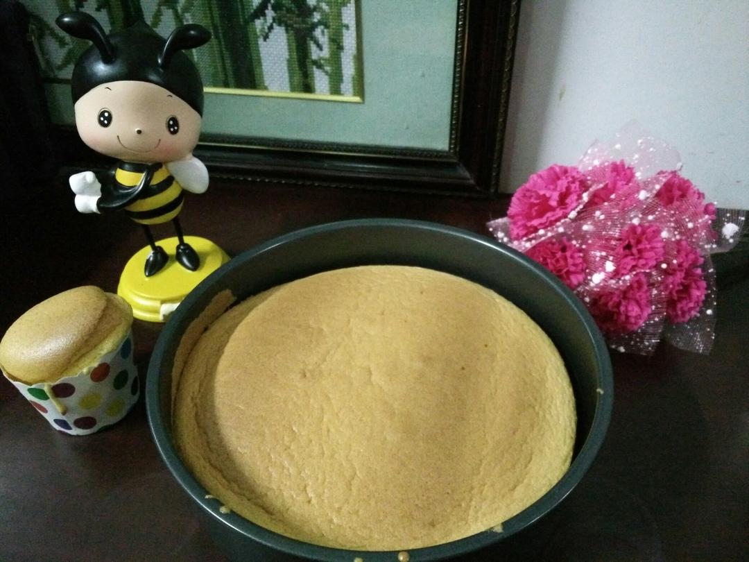 烤箱做蛋糕（戚风蛋糕的做法）