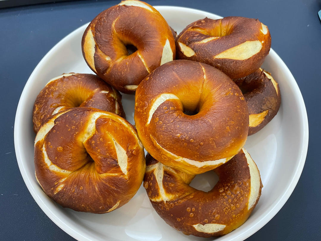 『海盐碱水贝果』