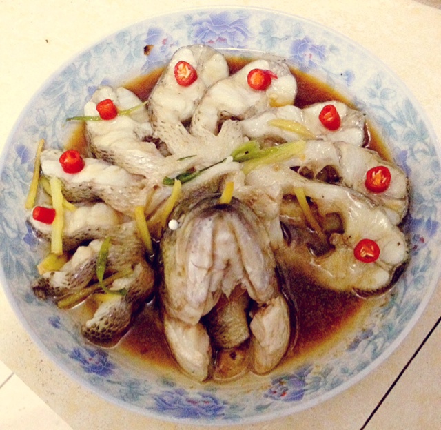 孔雀开屏清蒸鱼