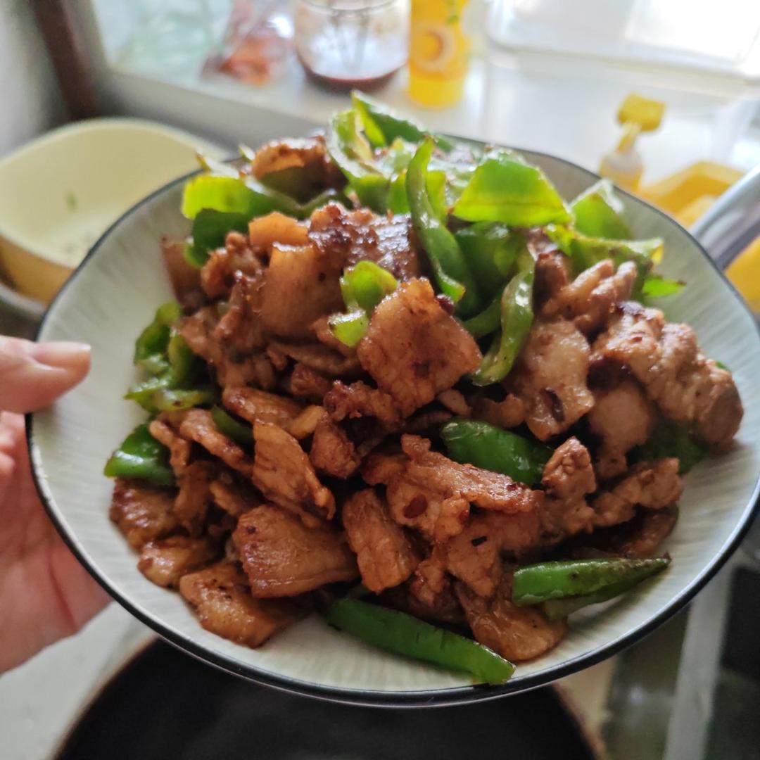 青椒炒五花肉
