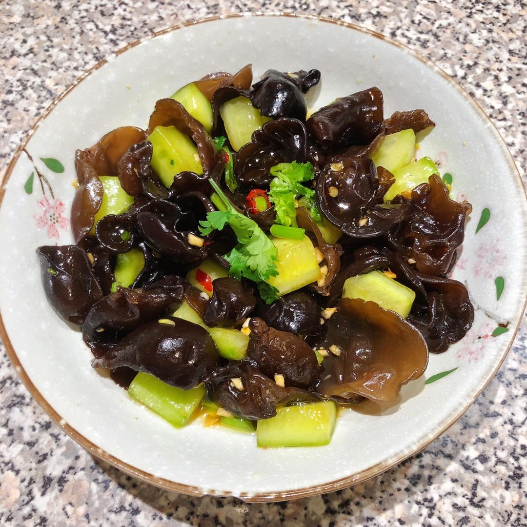 凉拌爽脆木耳
