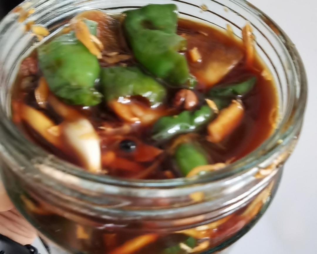 腌拌脆皮辣椒的做法