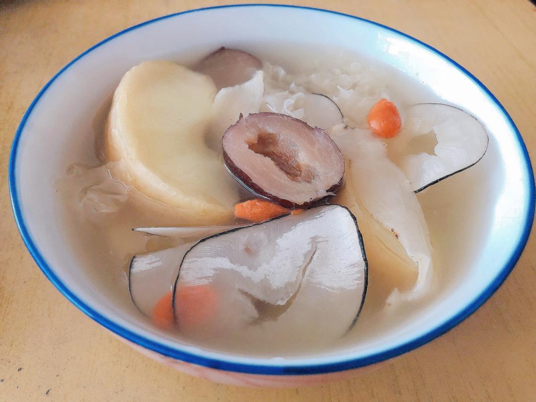 seanwaf做的苹果海底椰清润汤