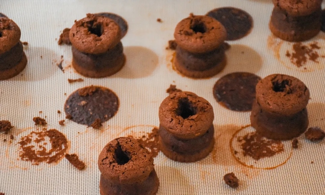 巧克力熔岩蛋糕的做法 步骤11