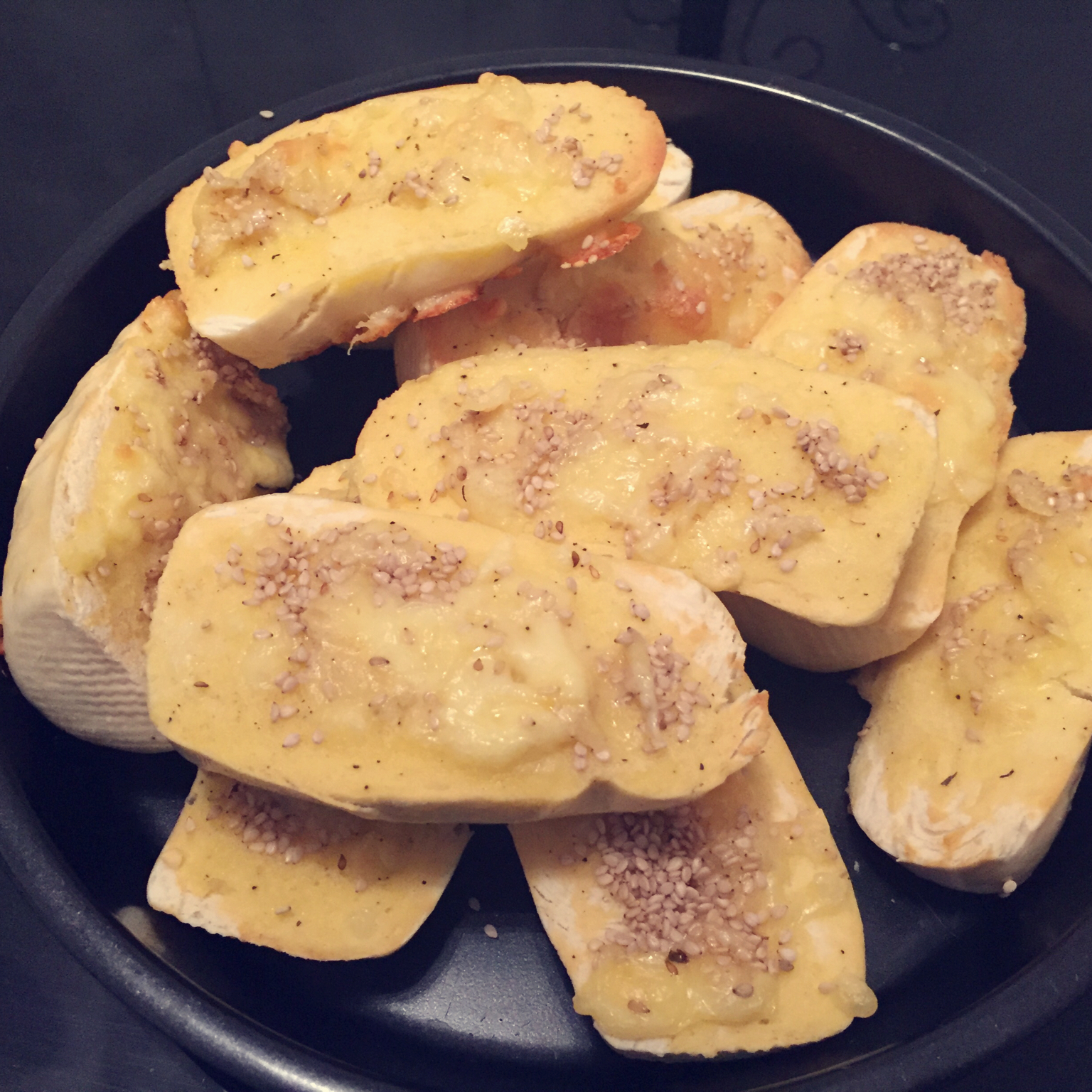 芝士咸香烤馒头片