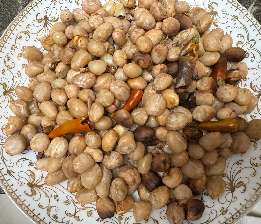 空气炸锅做盐焗花生米