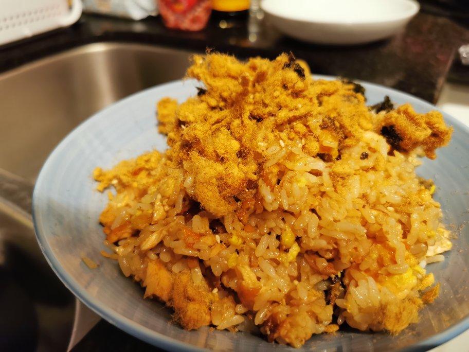 三文鱼拌饭