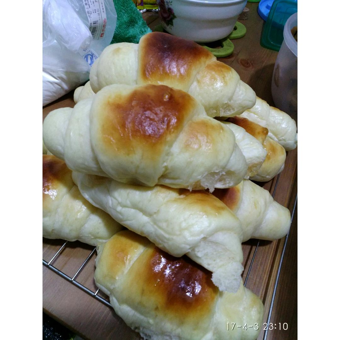 黄油面包卷
