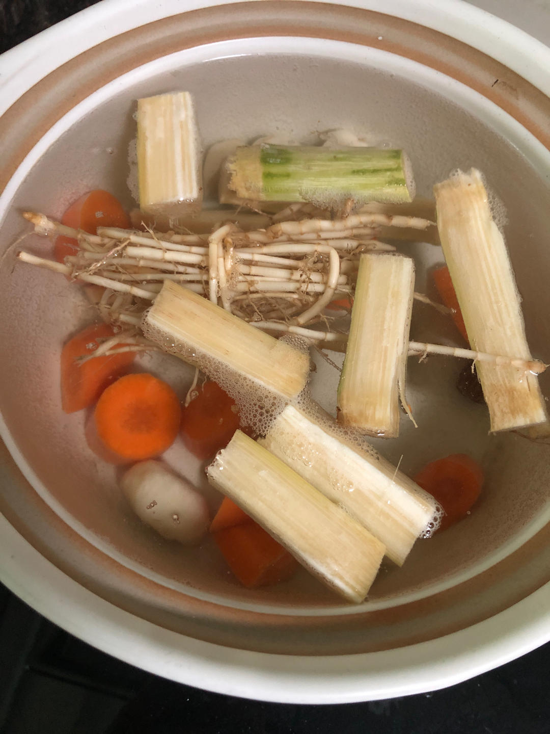 茅根竹蔗马蹄水