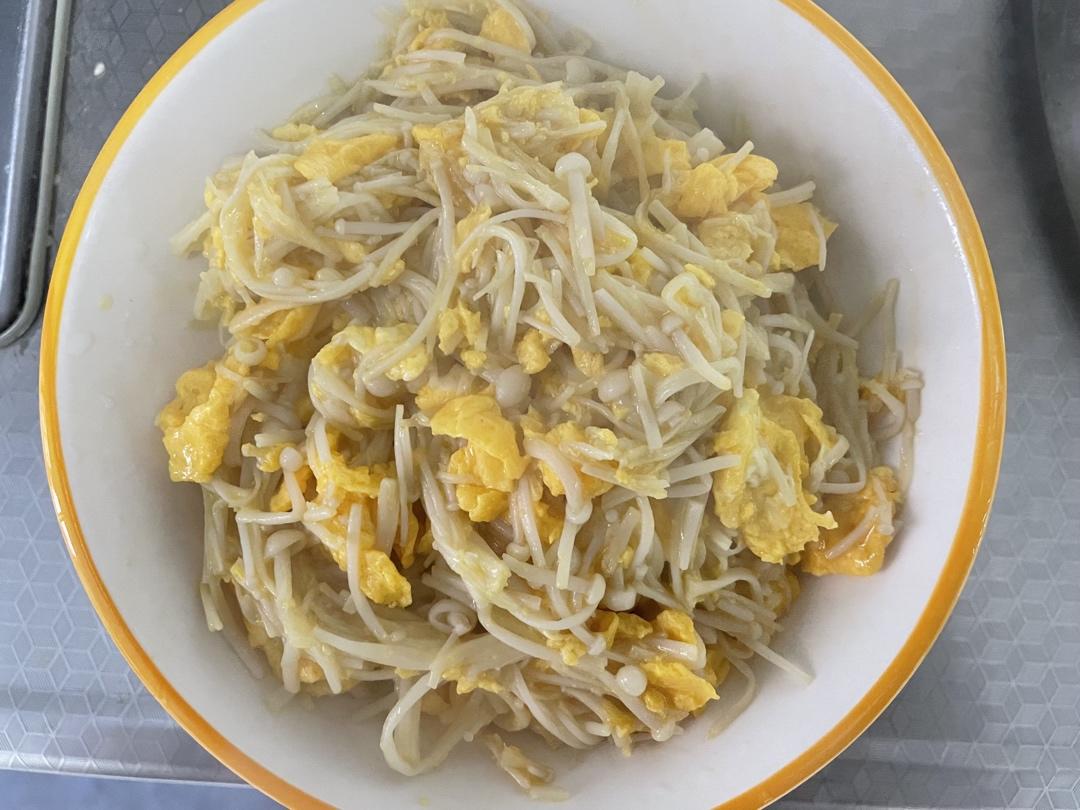 好吃又简单的金针菇炒鸡蛋，小朋友爱吃