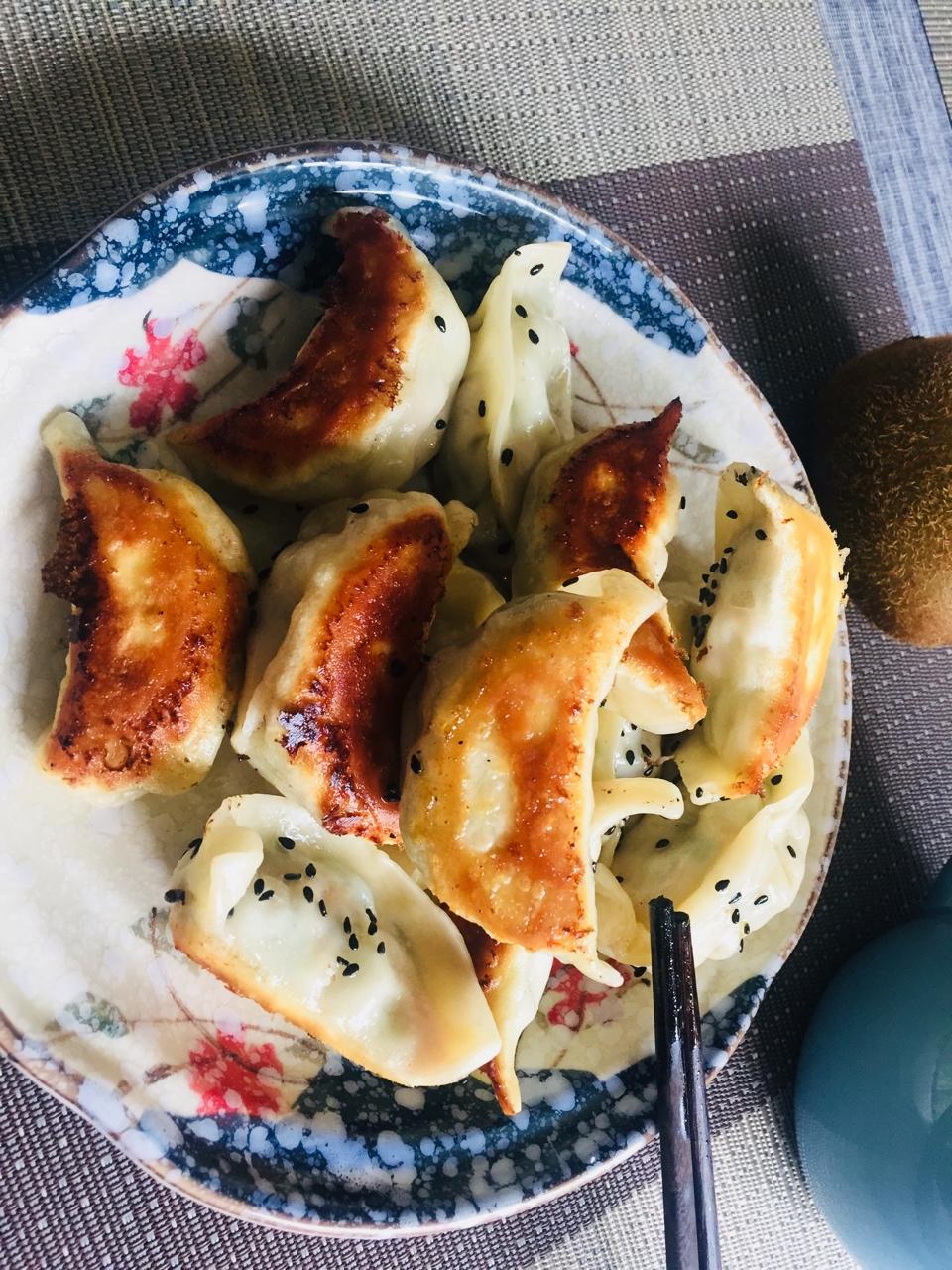 脆底煎饺