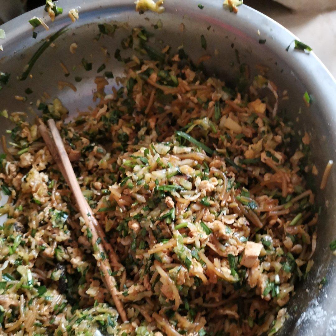 艺和轩防腐木做的素馅包子(大头菜粉条)