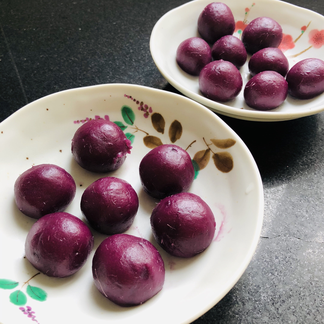 椰蓉紫薯糯米球