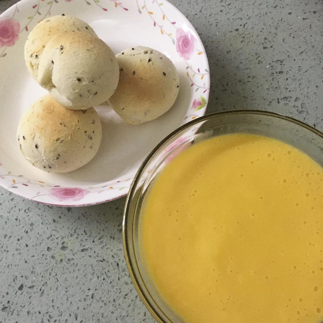 抹茶蔓越莓麻薯包（不回缩）