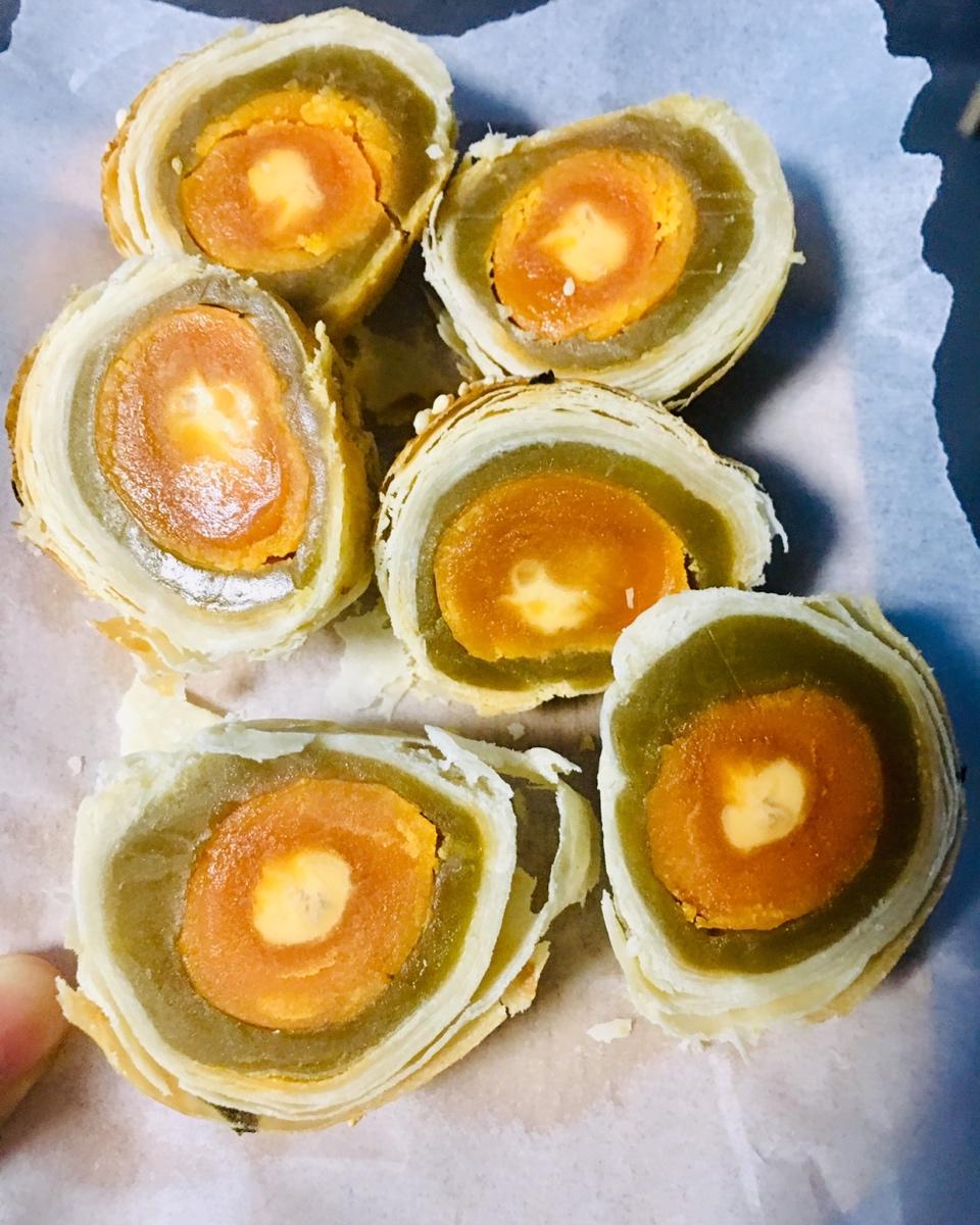 蛋黄酥（黄油版）无需揉面，超快手