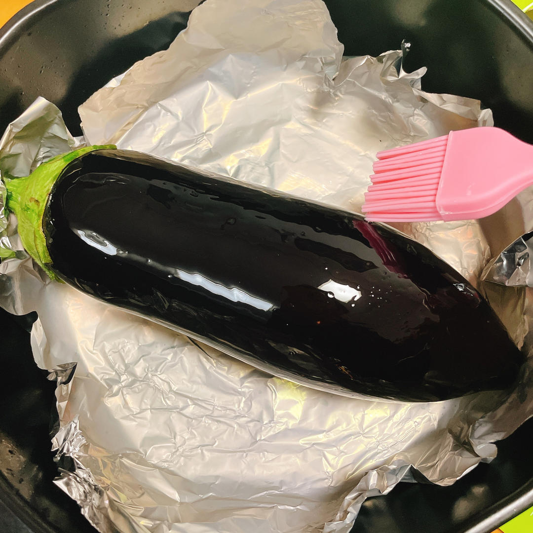 空气炸锅超简单的爆香蒜蓉烤茄子