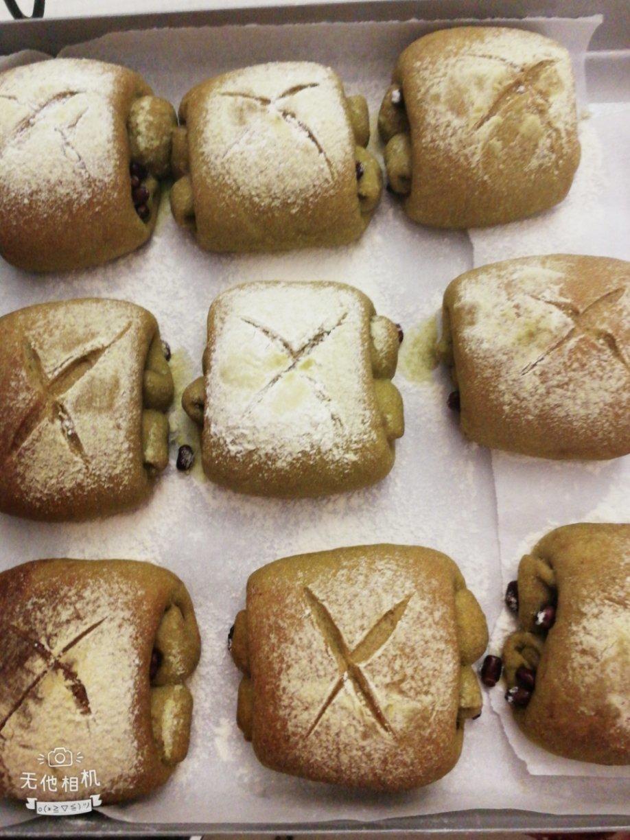 抹茶红豆牛奶卷（超好揉出手套膜的方子）