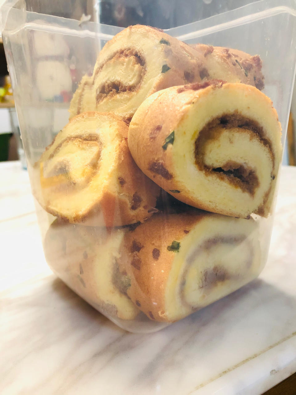 比肉松小贝还好吃的蛋糕卷！5个鸡蛋一碗面粉，够一家人的早餐！